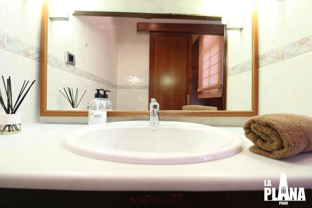Piso En El Centro De Castellon Apartman Castellón de la Plana Kültér fotó